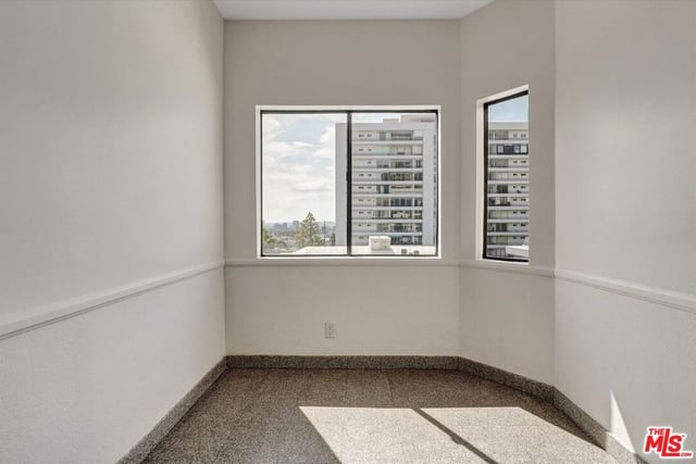1140 Alta Loma Road 303, West Hollywood, CA 90069 — photo 18 of 57