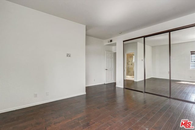 1140 Alta Loma Road 303, West Hollywood, CA 90069 — photo 24 of 57
