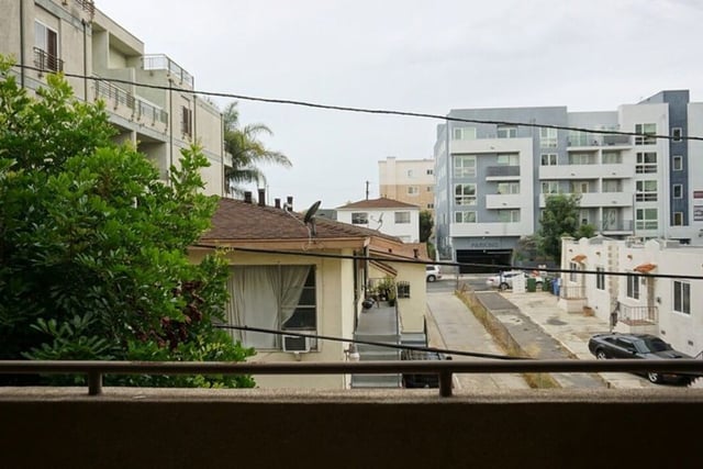 1029 S Hobart Boulevard 202, Los Angeles, CA 90006 — photo 25 of 26