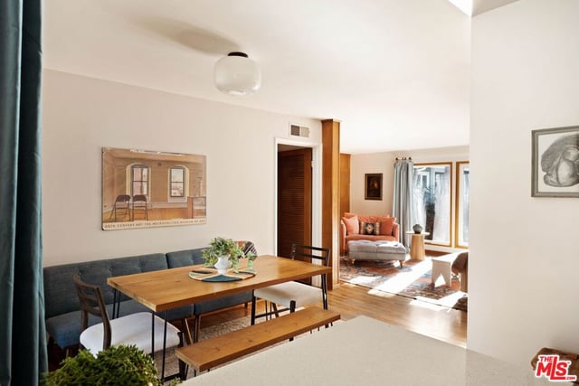 4252 Fair Avenue 10, Los Angeles, CA 91602 — photo 14 of 48