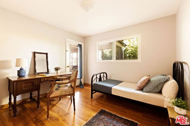 4252 Fair Avenue 10, Los Angeles, CA 91602 — photo 25 of 48