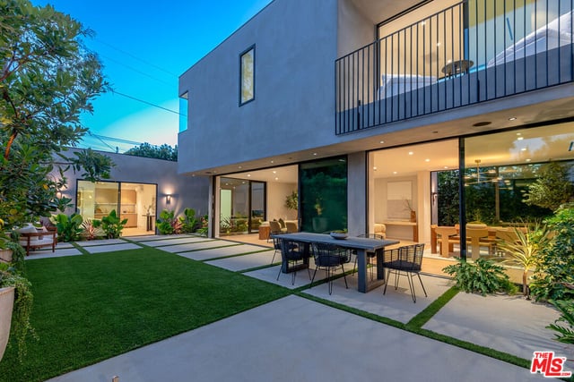 2031 Glyndon Avenue, Venice, CA 90291 — photo 6 of 58