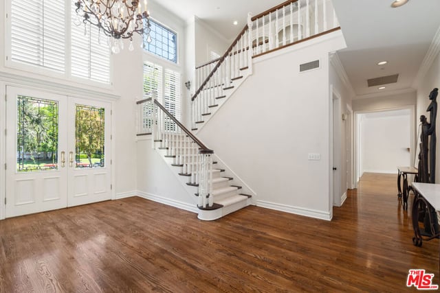 1481 Bienveneda Avenue, Pacific Palisades, CA 90272 — photo 8 of 70