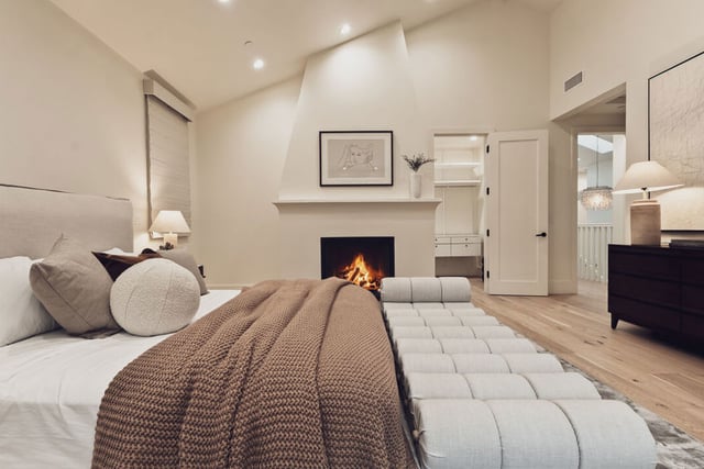 1507 N Bundy Drive, Los Angeles, CA 90049 — photo 11 of 29