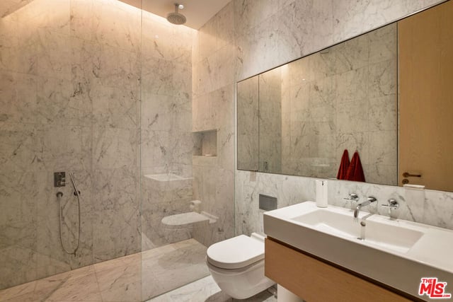 9040 W Sunset Boulevard 905, West Hollywood, CA 90069 — photo 15 of 22