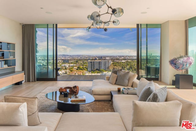 9040 W Sunset Boulevard 905, West Hollywood, CA 90069 — photo 2 of 22