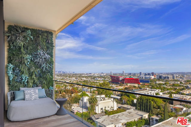 9040 W Sunset Boulevard 905, West Hollywood, CA 90069 — photo 9 of 22
