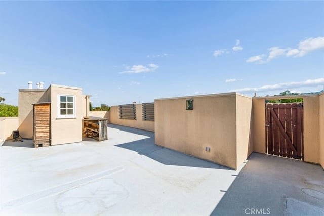 4230 Colfax 304, Studio City, CA 91604 — photo 38 of 43