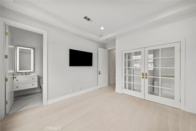 23129 Burbank Boulevard, Woodland Hills, CA 91367 — photo 22 of 63