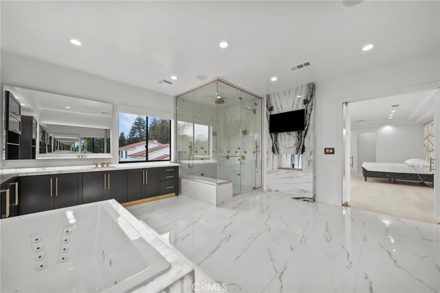 23129 Burbank Boulevard, Woodland Hills, CA 91367 — photo 41 of 63