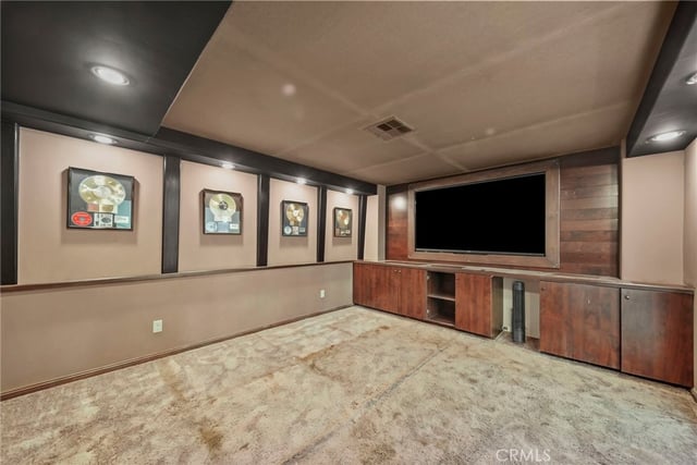 23129 Burbank Boulevard, Woodland Hills, CA 91367 — photo 59 of 63