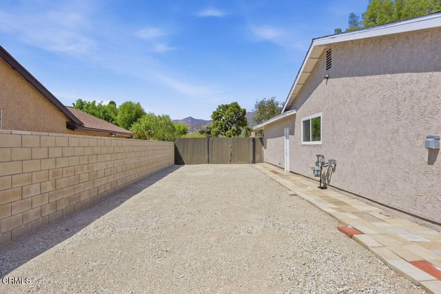 13856 Lyle Street, Sylmar, CA 91342 — photo 35 of 47