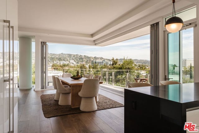 9000 W 3rd Street 403, Los Angeles, CA 90048 — photo 11 of 35