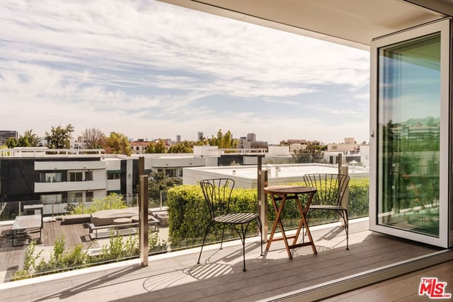 9000 W 3rd Street 403, Los Angeles, CA 90048 — photo 12 of 35