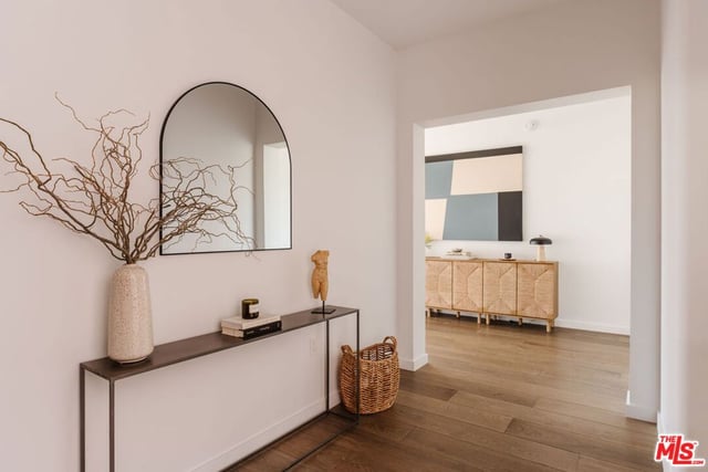 9000 W 3rd Street 403, Los Angeles, CA 90048 — photo 2 of 35