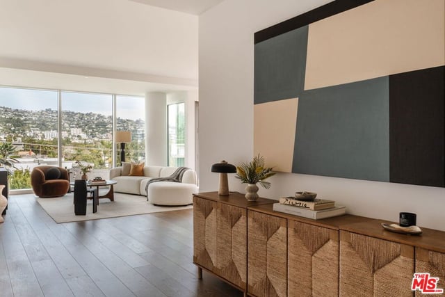 9000 W 3rd Street 403, Los Angeles, CA 90048 — photo 3 of 35