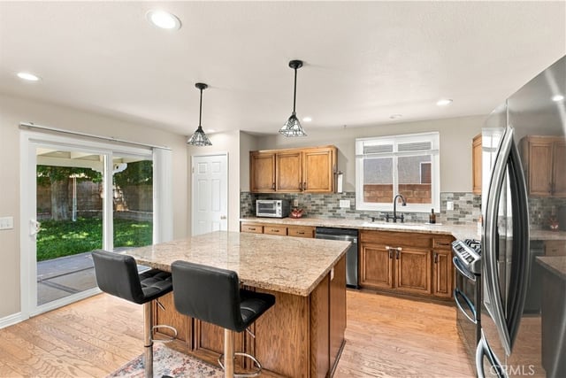 6226 W Avenue J5, Lancaster, CA 93536 — photo 13 of 43