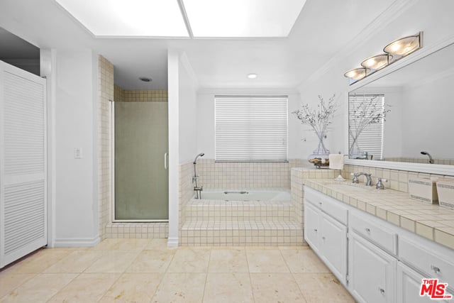 13078 Mindanao Way 116, Los Angeles, CA 90292 — photo 15 of 32