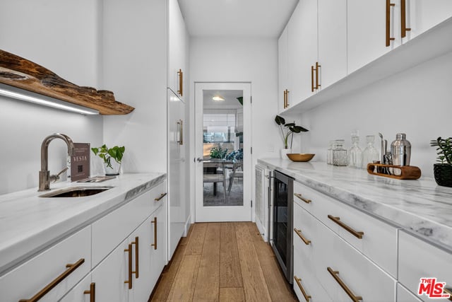 3457 Primera Avenue, Los Angeles, CA 90068 — photo 18 of 51