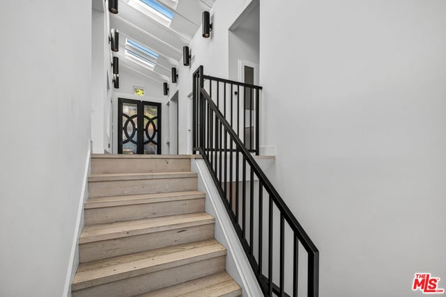 3457 Primera Avenue, Los Angeles, CA 90068 — photo 22 of 51