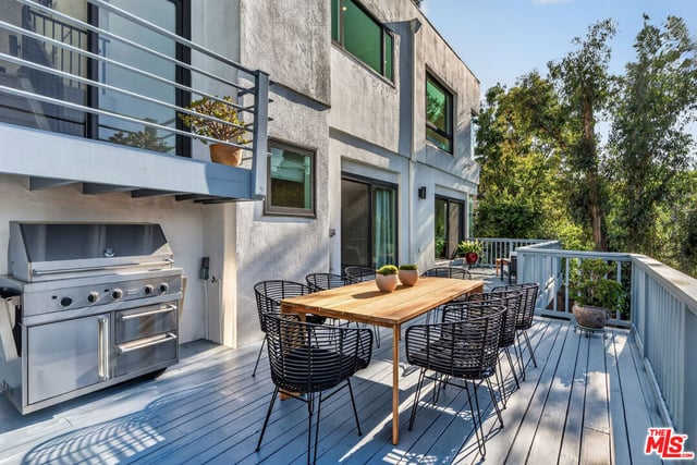 3457 Primera Avenue, Los Angeles, CA 90068 — photo 42 of 51