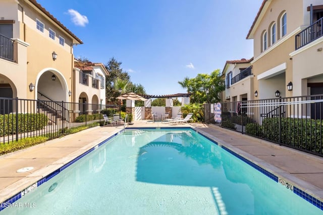 493 Country Club Drive 228, Simi Valley, CA 93065 — photo 30 of 40