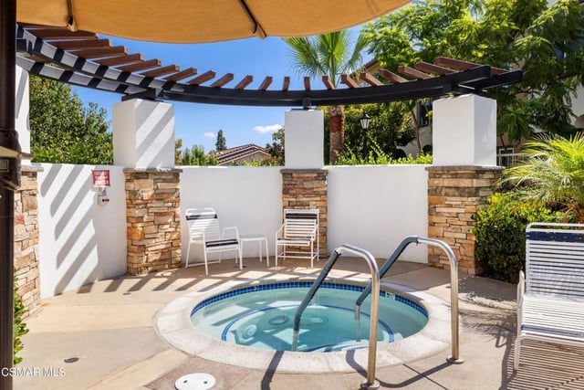 493 Country Club Drive 228, Simi Valley, CA 93065 — photo 32 of 40