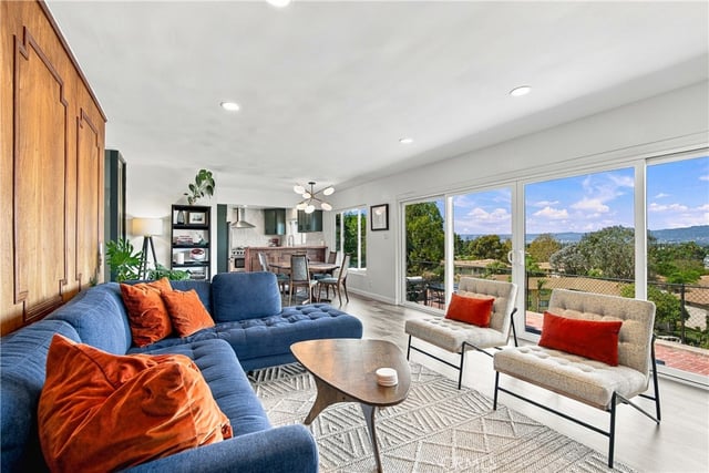 4229 Don Diablo, Los Angeles, CA 90008 — photo 13 of 34