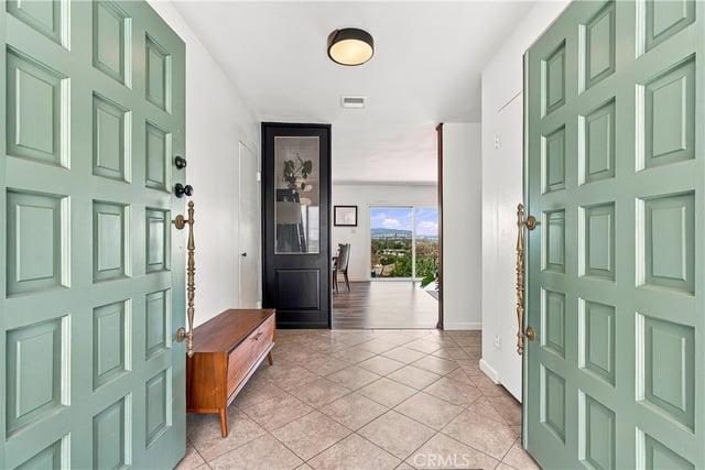 4229 Don Diablo, Los Angeles, CA 90008 — photo 25 of 34