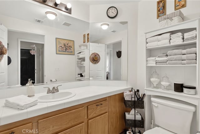 8200 Crebs, Reseda, CA 91335 — photo 14 of 30