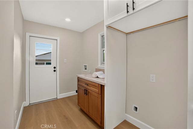 8713 S 7th Avenue, Inglewood, CA 90305 — photo 31 of 59