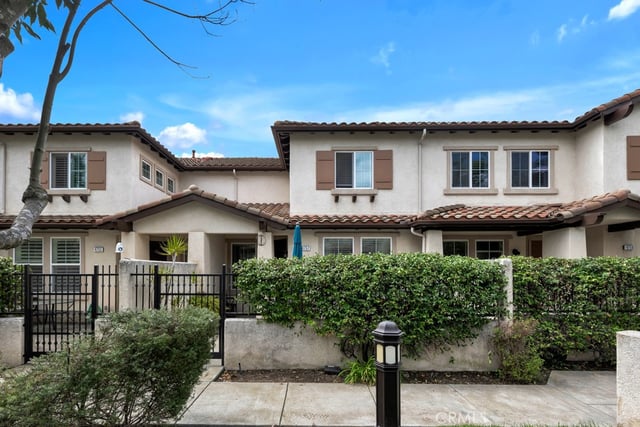 4757 Via Altamira, Thousand Oaks, CA 91320 — photo 2 of 19