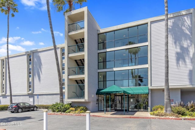 2901 Peninsula Road 232, Oxnard, CA 93035 — photo 4 of 39