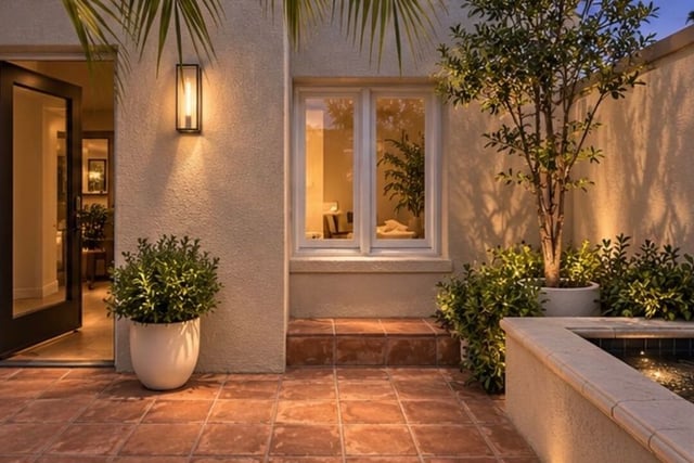 1516 N Genesee Avenue, Los Angeles, CA 90046 — photo 3 of 21