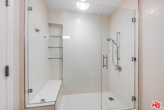 10800 Wilshire Boulevard 1101, Los Angeles, CA 90024 — photo 24 of 40