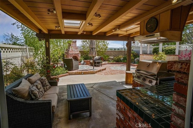 25628 Alicante, Valencia, CA 91355 — photo 16 of 22