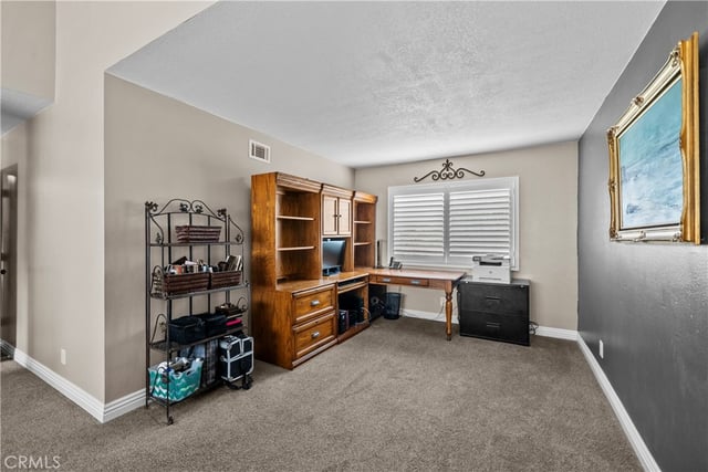 21215 Georgetown Drive, Saugus, CA 91350 — photo 40 of 57