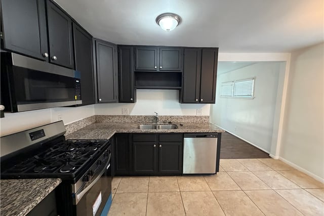 22538 Berdon Street, Woodland Hills, CA 91367 — photo 11 of 42