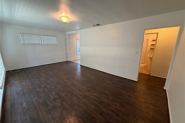 22538 Berdon Street, Woodland Hills, CA 91367 — photo 5 of 42