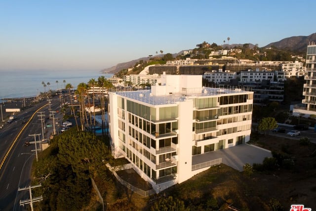 17366 W Sunset Boulevard 102, Los Angeles, CA 90272 — photo 14 of 15