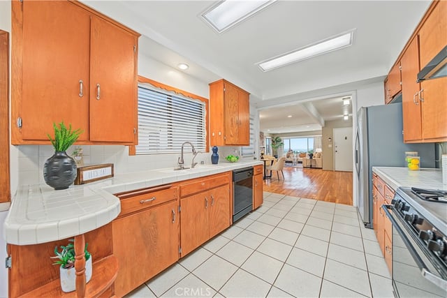 12105 Rideout Place, Whittier, CA 90601 — photo 21 of 71