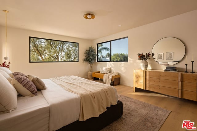 2968 Dona Susana Drive, Studio City, CA 91604 — photo 33 of 41