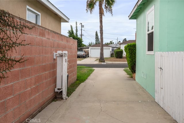 23702 Enola, Carson, CA 90745 — photo 34 of 43