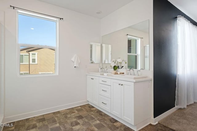 549 Kumquat Court, Santa Paula, CA 93060 — photo 24 of 55