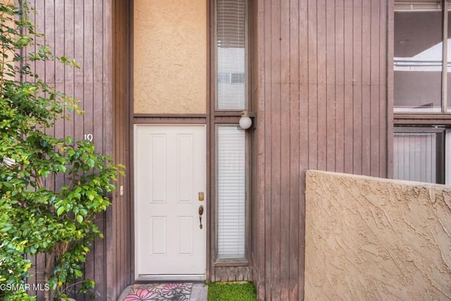 5307 Wilkinson Avenue 19b, Valley Village, CA 91607 — photo 2 of 32