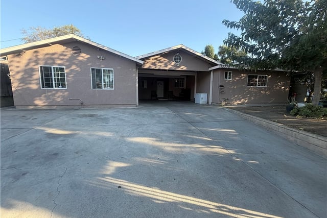 12278 Pierce, Pacoima, CA 91331 — photo 2 of 9