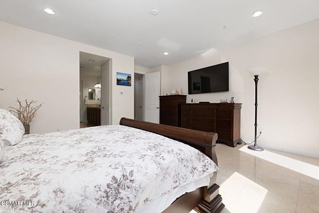 1575 Silver Shadow Drive, Newbury Park, CA 91320 — photo 22 of 46