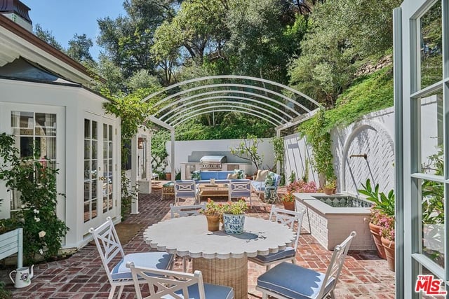 1827 N Beverly Drive, Los Angeles, CA 90210 — photo 19 of 26