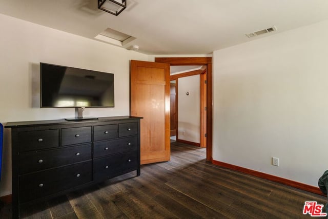 706 Navy Street, Santa Monica, CA 90405 — photo 29 of 34