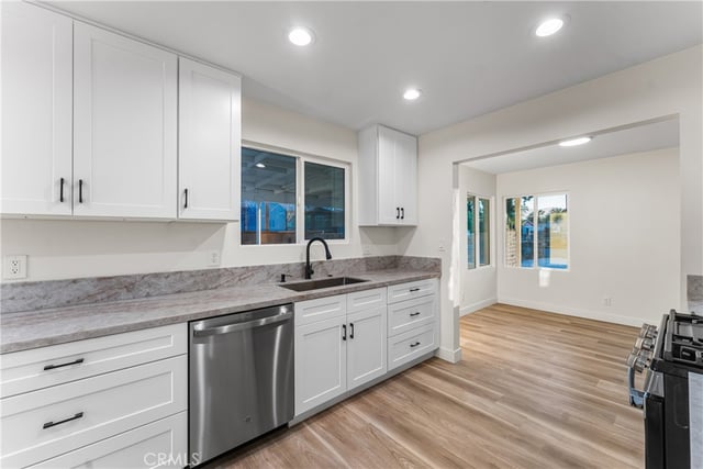 37862 11th E, Palmdale, CA 93550 — photo 13 of 30